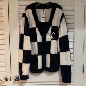 MadHappy New York Yankees Plaid Checkered Cardigan